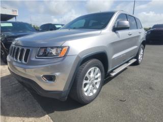 Jeep Puerto Rico LAREDO GRIS CLARA ARO18 57K MILLAS DESDE 219