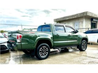 Toyota Puerto Rico Toyota Tacoma TRD Sport 4x4 !Como Nueva!