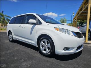 Toyota Puerto Rico Toyota Sienna LE 2012