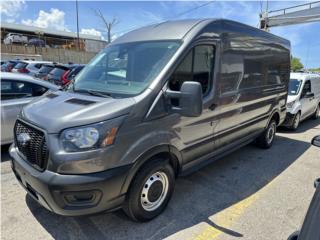 Ford Puerto Rico Transit 350 Medium Roof 