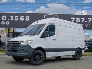 Mercedes Benz Puerto Rico MERCEDEZ BENZ SPRINTER 2023 SOLO 4K MILLAS!!!