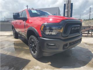 Jeep Puerto Rico IMPORTA REBEL HD ROJA ESTRIBOS ELECTRICOS 4X4