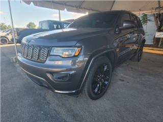 Jeep Puerto Rico ALTITUDE PREMIUM GRIS OSCURA LED DESDE $369!