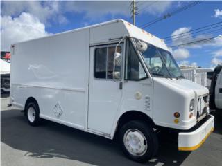 FreightLiner Puerto Rico FREIGHLINER UTILIMASTER 2002 CUMMINS CON AIRE