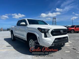 Toyota Puerto Rico 2024 TOYOTA TACOMA SR5 * SOLO 10K MILLAS * 