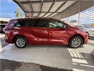 Toyota Puerto Rico Toyota Sienna LE Hybrid 8 pasajeros