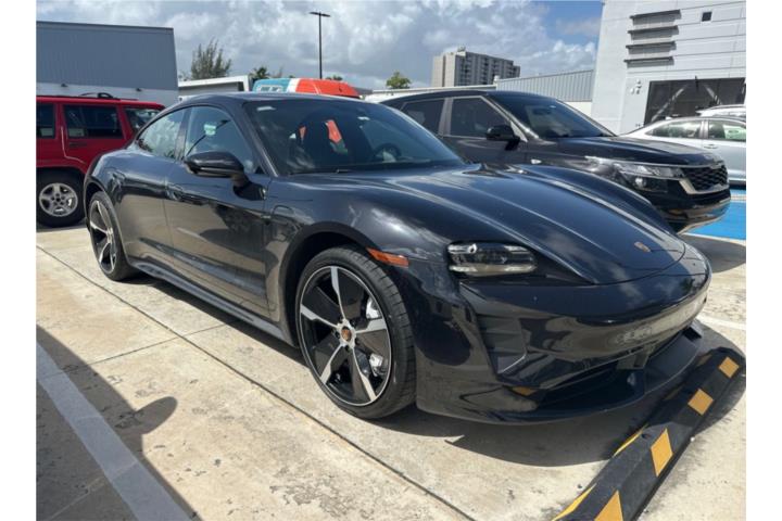 2022 Porsche Taycan Turbo AWD