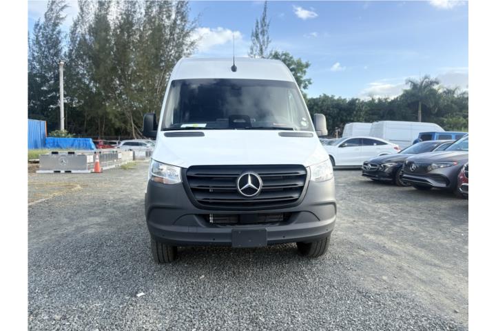 2025 Mercedes-Benz Sprinter