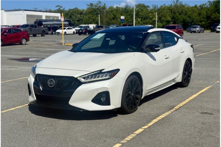 Nissan Maxima del 2021