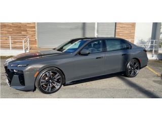 BMW Puerto Rico BMW i7 2023 - 16,882 millas - Con GARANTIA