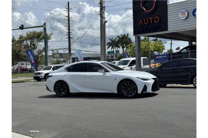 2022 Lexus IS