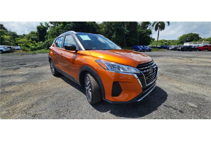 NISSAN KICKS SV 2020 USADA COMO NUEVA!!!!