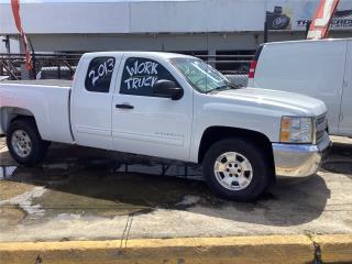 Chevrolet Puerto Rico 2013 SILVERADO 5.3-V8 EXT.. $13,975. = $287.M