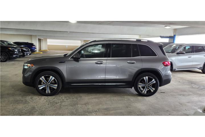 Mercedes Benz EQB