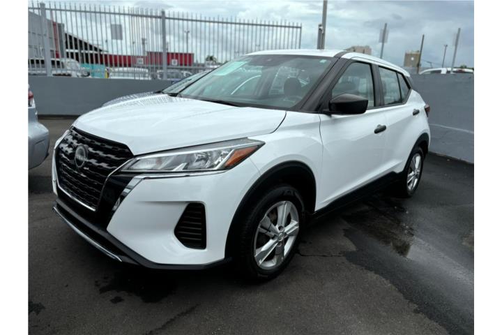 2023 NISSAN KICKS