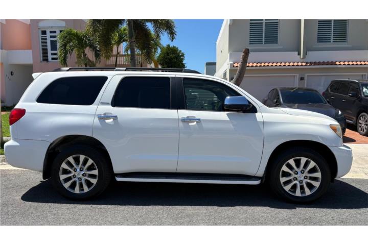 Toyota Sequoia del 2010