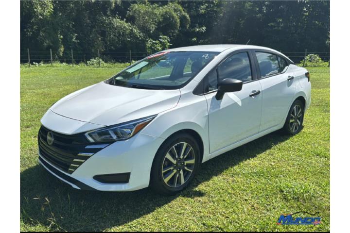 Nissan Versa del 2024