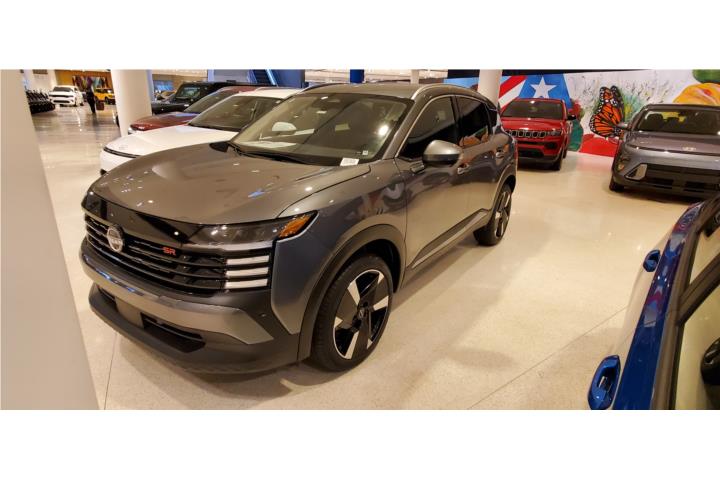 PREOWNED NISSAN KICKS 2025