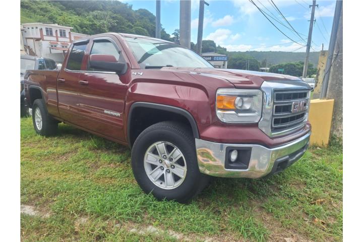 2015 GMC Sierra SLE 4x4