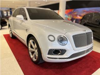 Avil�s Auto @ The Mall of San Juan Puerto Rico