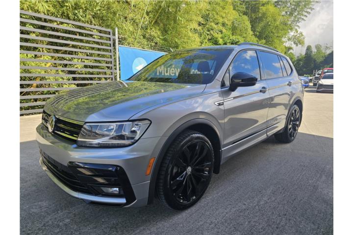 Volkswagen Tiguan SE R-Line