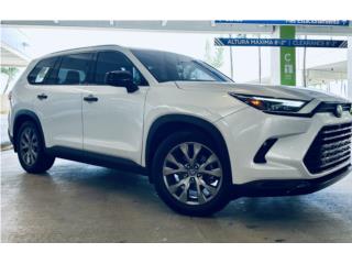 Avil�s Auto @ The Mall of San Juan Puerto Rico