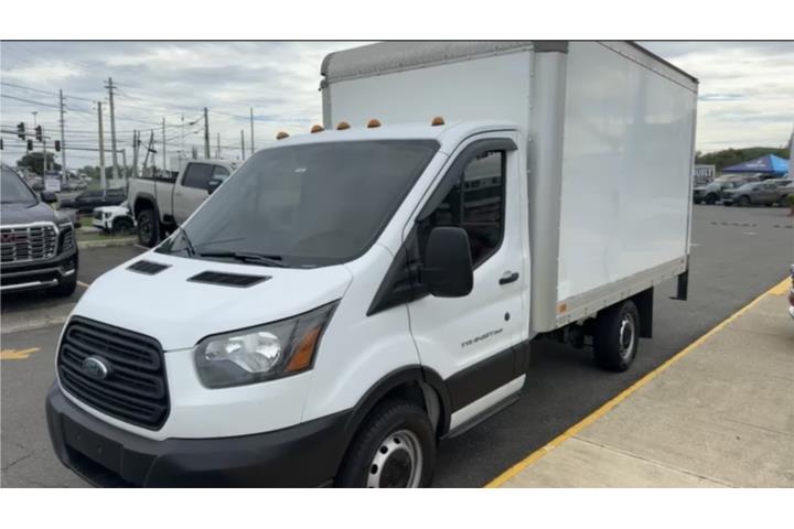 Ford Transit Cargo Van del 2019