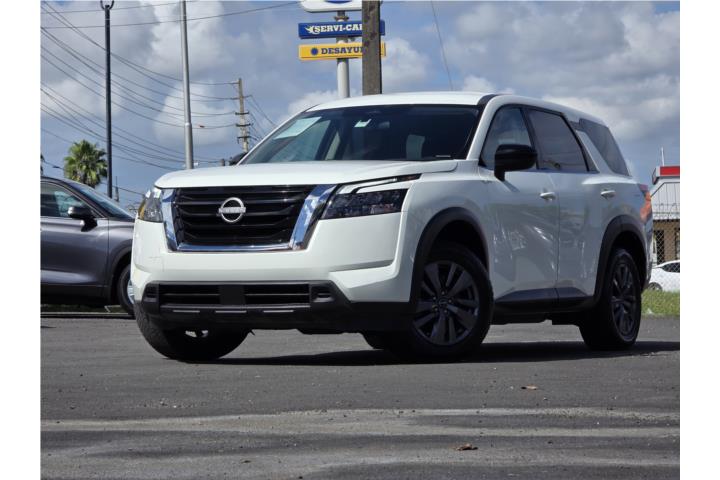 2023 Nissan Pathfinder S