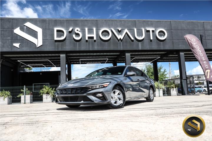 Hyundai Elantra del 2024