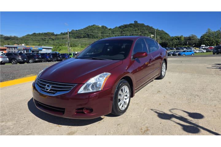 Nissan Altima 2.5S 2012