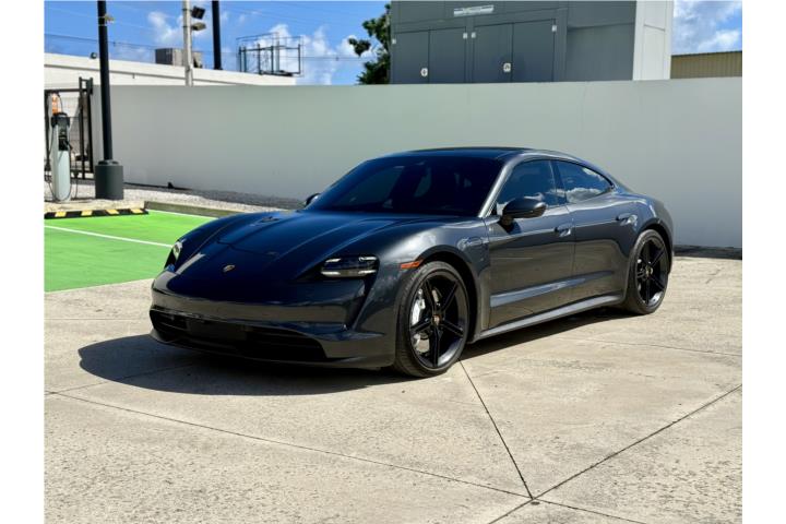 Porsche Taycan 2021 Base