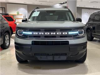 Avil�s Auto @ The Mall of San Juan Puerto Rico