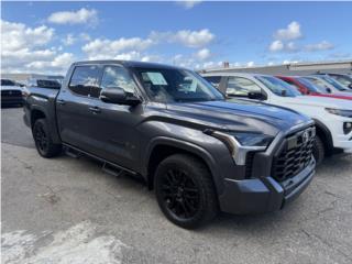 Toyota Puerto Rico Tundra SR5 4x4 