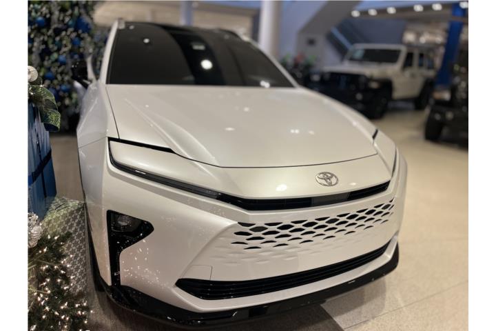 PREOWNED TOYOTA CROWN SIGNIA LIMITED BELLA