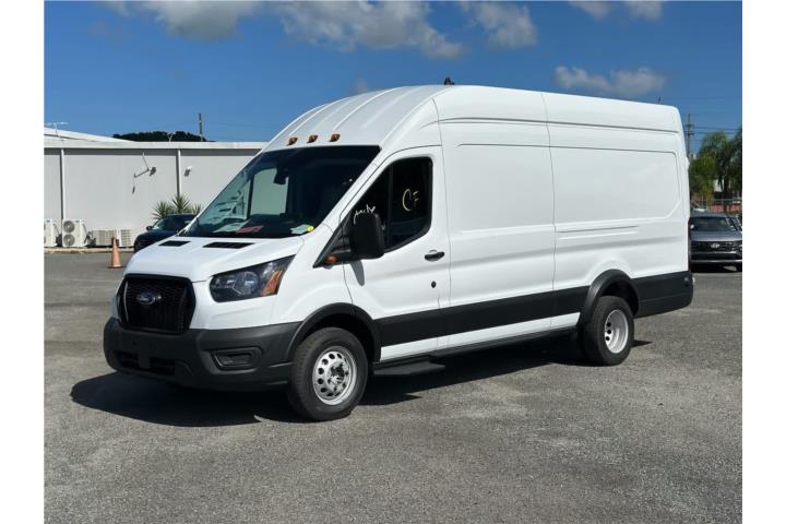 Ford Transit Cargo Van del 2025