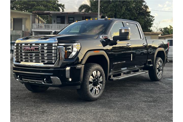 2026 GMC Sierra 2500 Denali 4WD