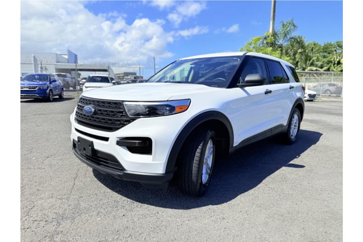 2022 Ford Explorer Base