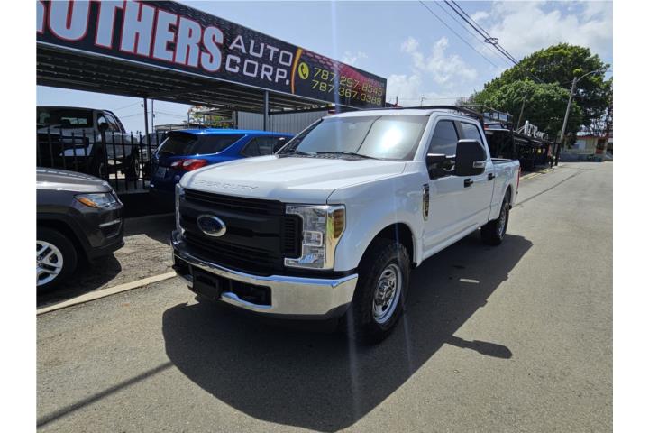 2019 Ford F-250 XL Crew Cab
