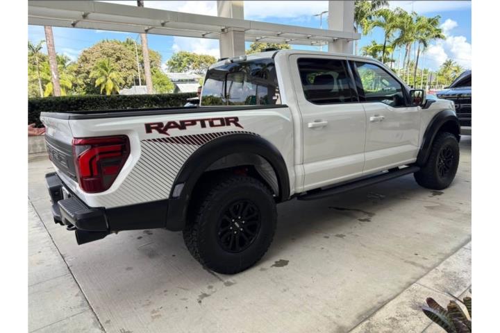 Ford F-150 Raptor