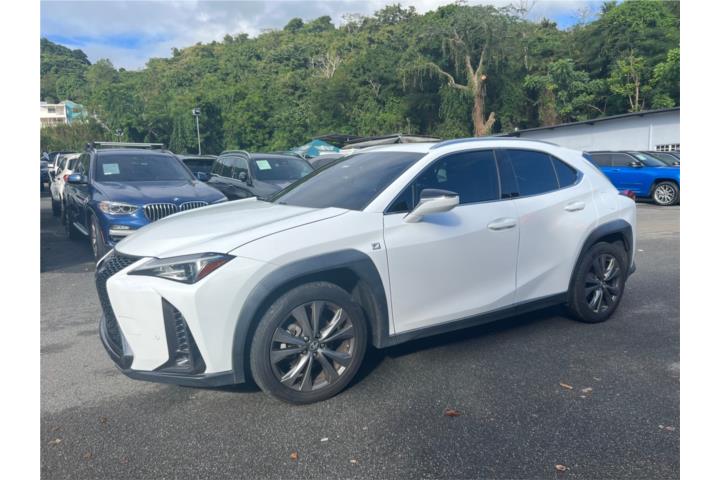 Lexus UX del 2021