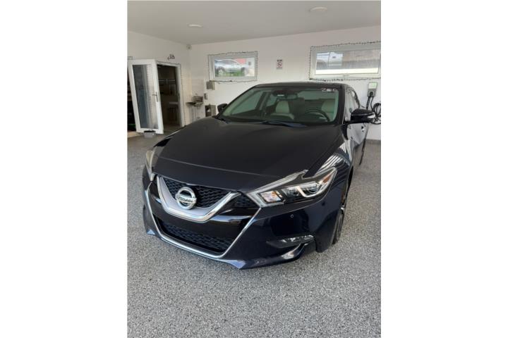 Nissan Maxima del 2016