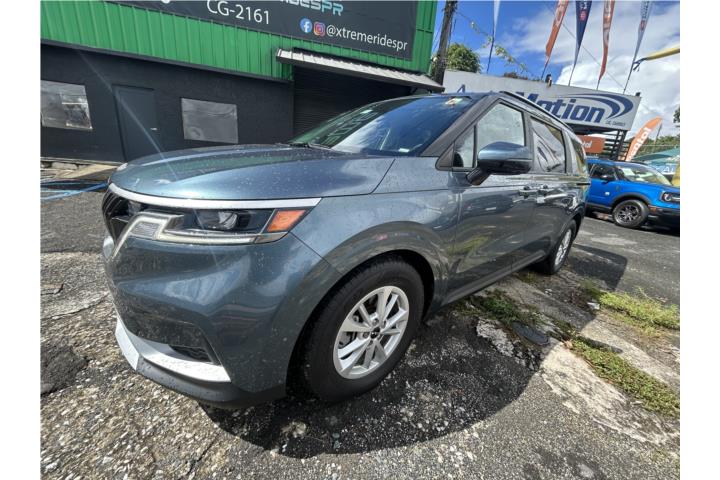 2024 Kia Carnival LX