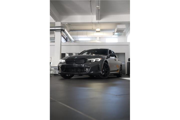 BMW 330e del 2023