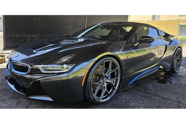 BMW i8 Roadster 2019