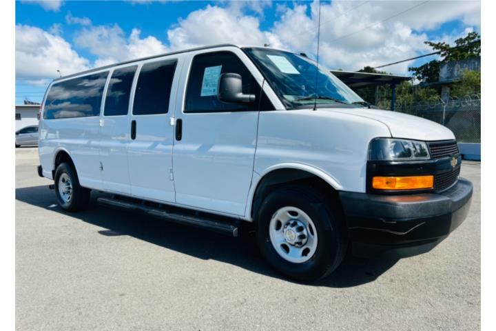 2023 Chevrolet Express LT 3500