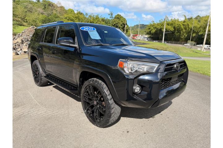 2021 TOYOTA 4RUNNER SR5 $ 37,995