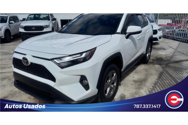 TOYOTA RAV4 XLE 4D SUV 2024