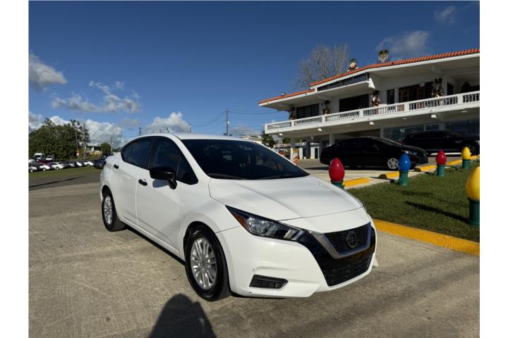 Nissan Versa del 2022