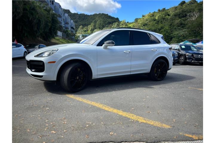 2023 Porsche Cayenne
