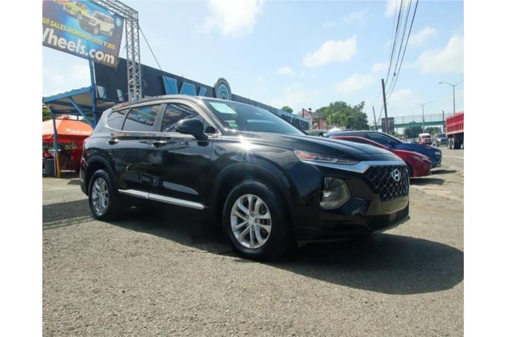 2020 Hyundai Santa Fe SE